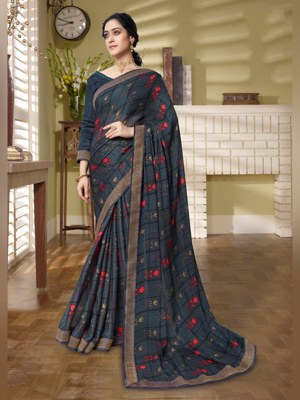 Dark grey floral Printed Gerogette Saree